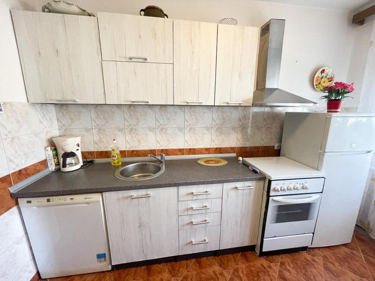 Apartmani Leonarda 卓得诺沃 外观 照片